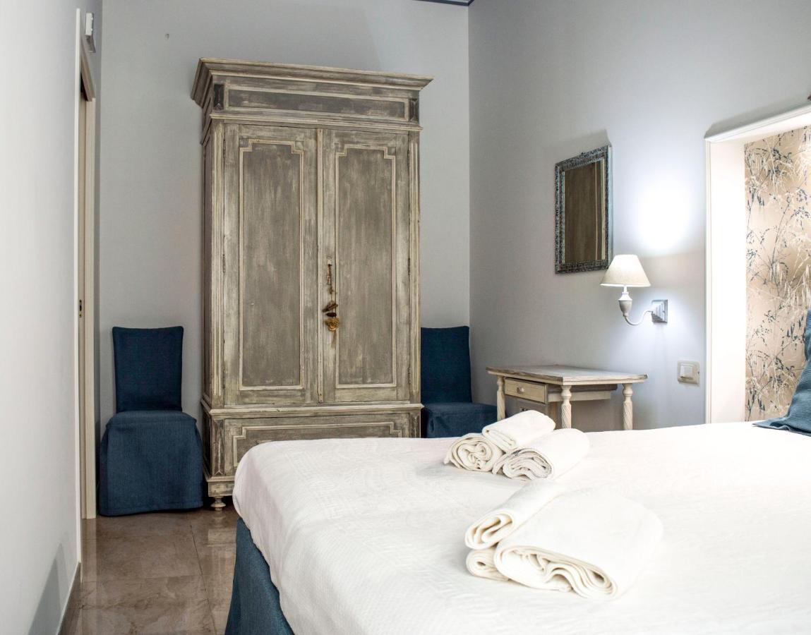 Casa Vacanze L'Essenziale Martina Franca Exteriör bild
